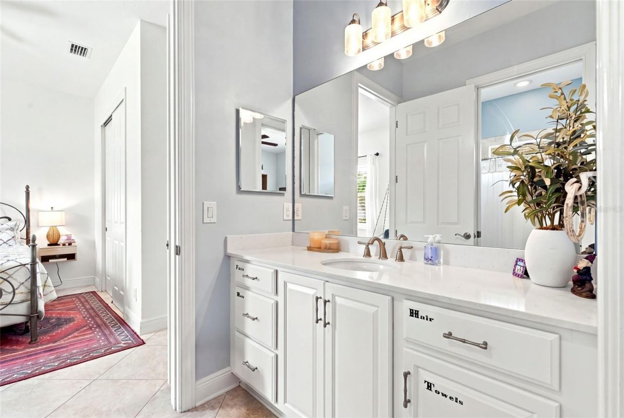 5057 Lake Overlook Avenue, Bradenton, FL 34208 Photo