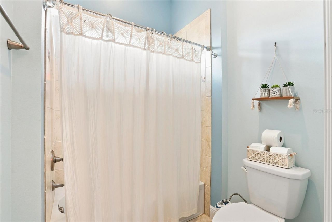 5057 Lake Overlook Avenue, Bradenton, FL 34208 Photo
