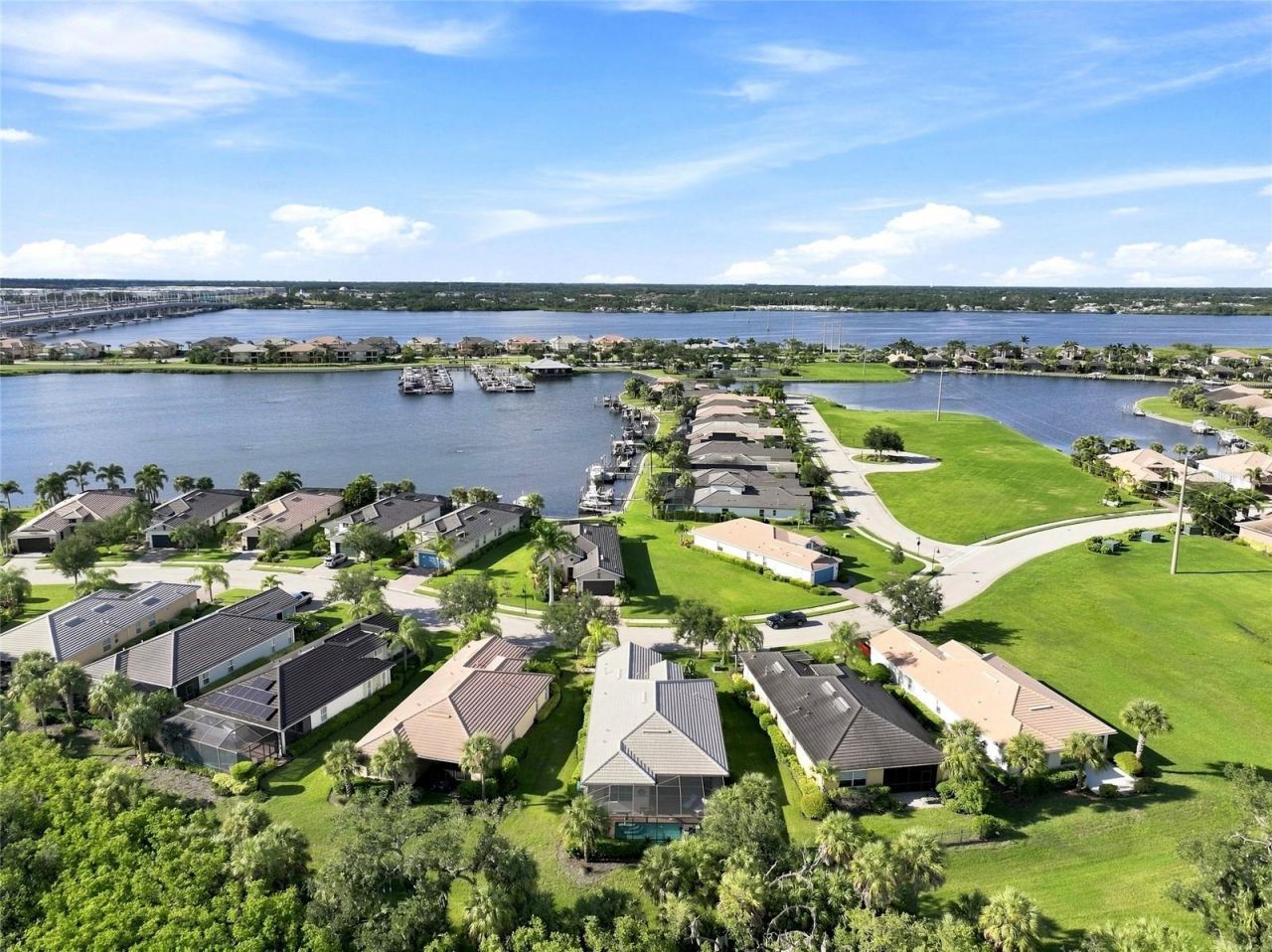 5057 Lake Overlook Avenue, Bradenton, FL 34208 Photo