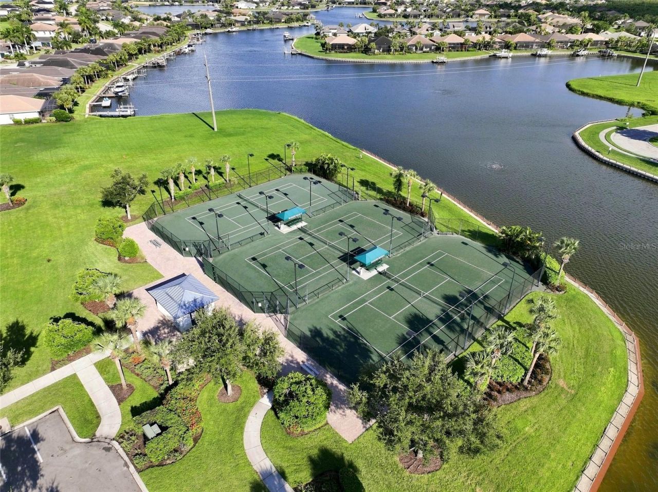 5057 Lake Overlook Avenue, Bradenton, FL 34208 Photo