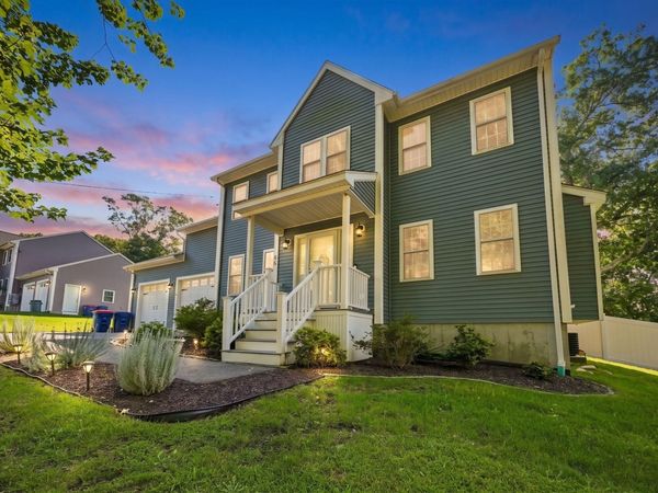 60 Avery St, New Bedford, MA 02745