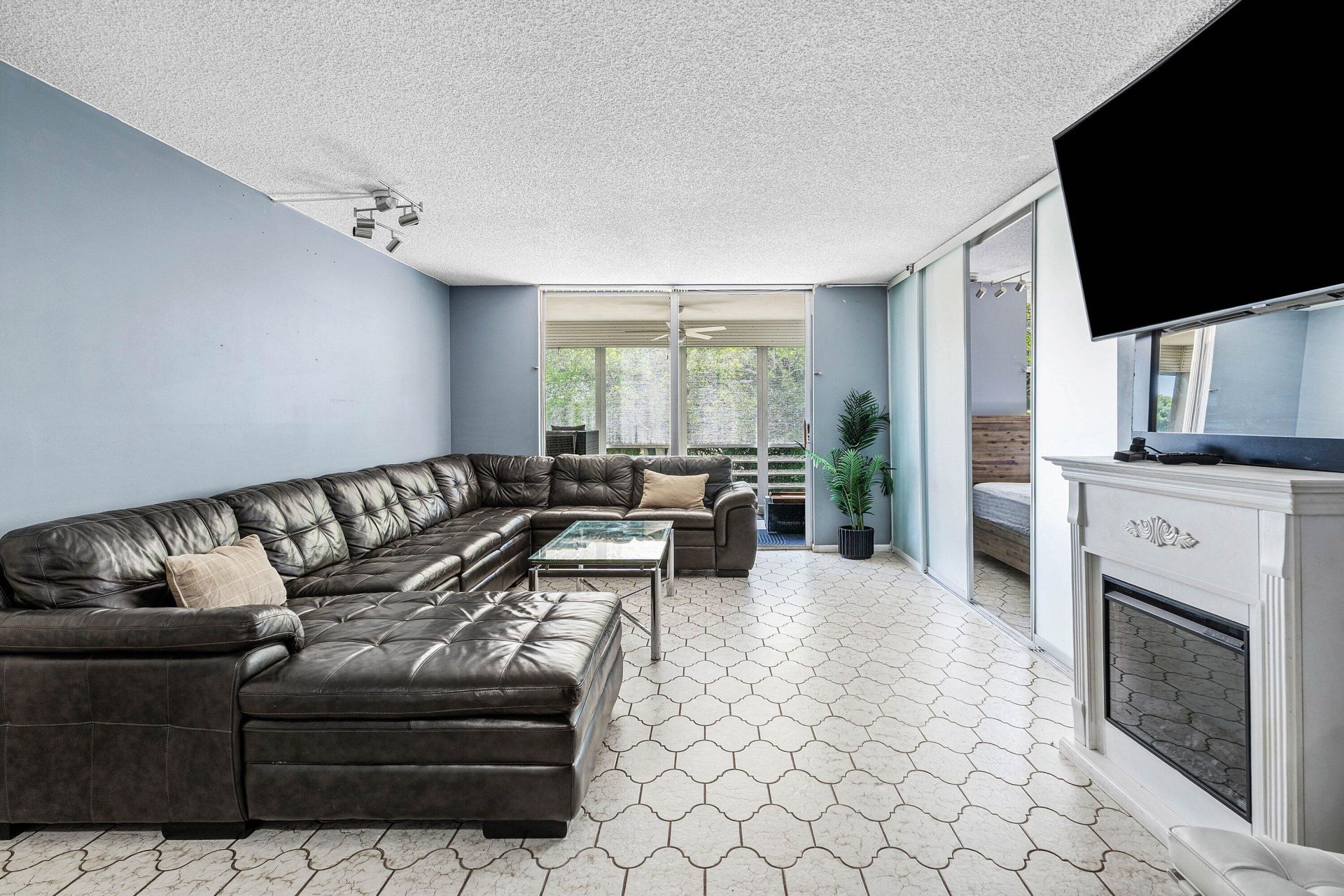 6000 NW 2nd Avenue, Unit 339, Boca Raton, FL 33487 Photo