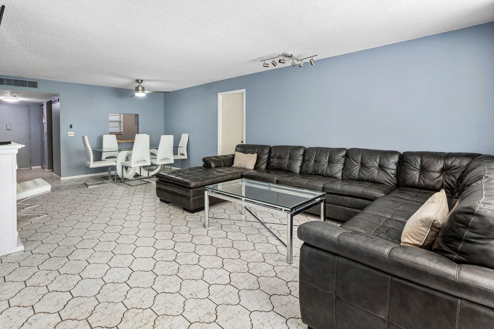 6000 NW 2nd Avenue, Unit 339, Boca Raton, FL 33487 Photo