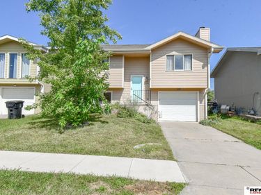 5306 W Cleveland Avenue, Lincoln, NE 68524
