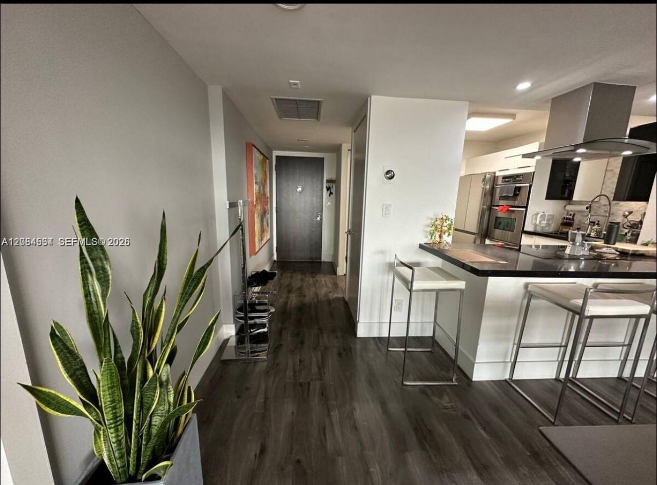 20301 W Country Club Dr , Unit 1530, Aventura, FL 33180 Photo