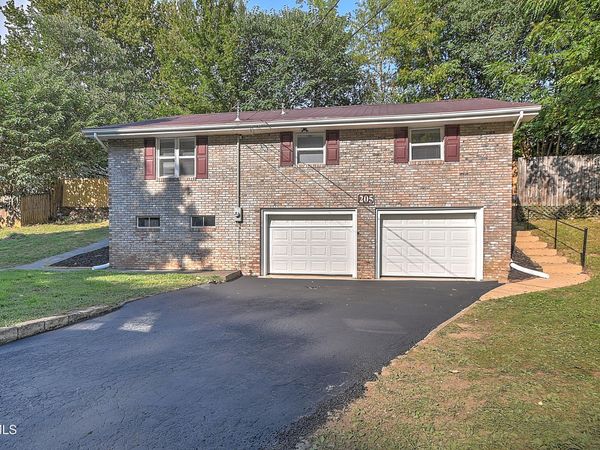 205 Chadwell Road, Kingsport, TN 37660