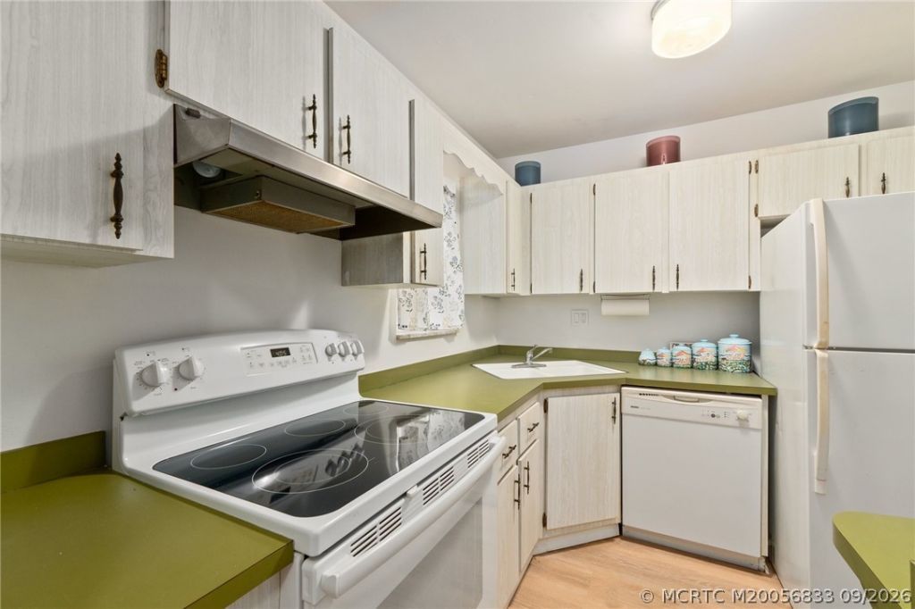 1931 SW Palm City Road, Unit 16D, Stuart, FL 34994 Photo