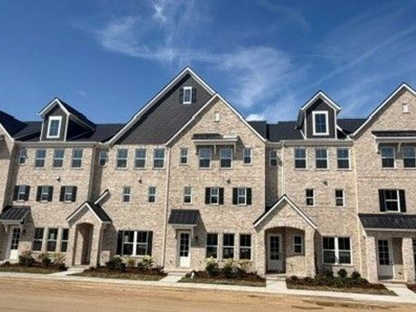5608 Redcliffe Alley, Thompsons Station, TN 37179