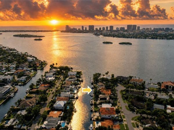 2341 KEYSTONE BLVD , North Miami, FL 33181