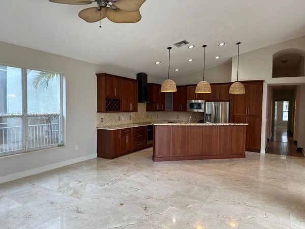 18580 SW 44th St , Unit 1, Miramar, FL 33029