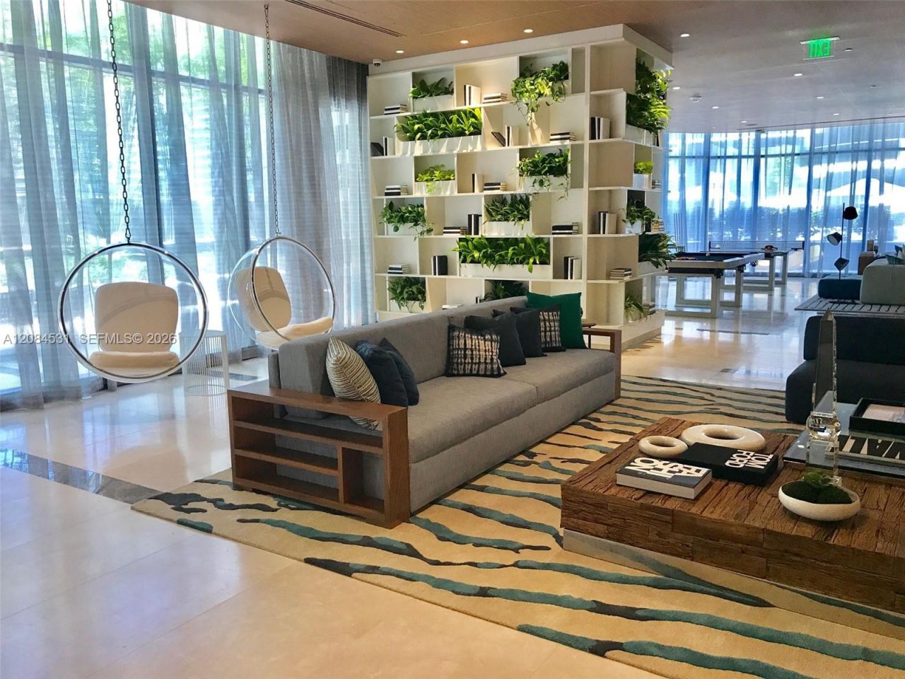 55 SW 9th St , Unit 2807, Miami, FL 33130 Photo