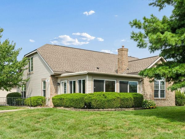 17 Broad Pointe Place , Columbus, OH 43213