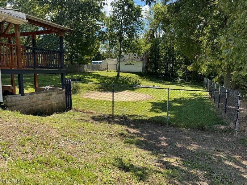 2176 Pine Street SE, East Sparta, OH 44626 Photo 18