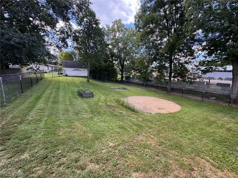 2176 Pine Street SE, East Sparta, OH 44626 Photo 20