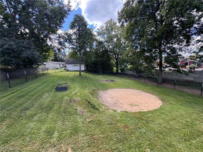 2176 Pine Street SE, East Sparta, OH 44626 Photo 22