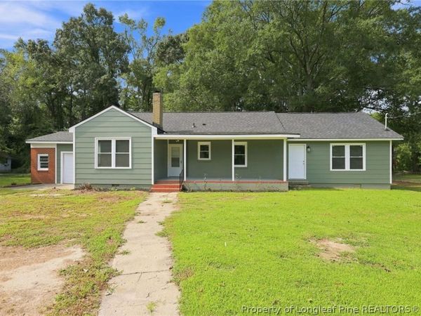506 Stetson Street, Clinton, NC 28323