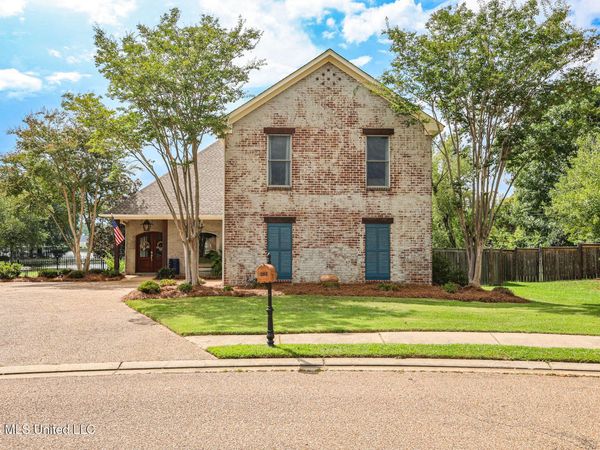 282 Lighthouse Lane, Brandon, MS 39047