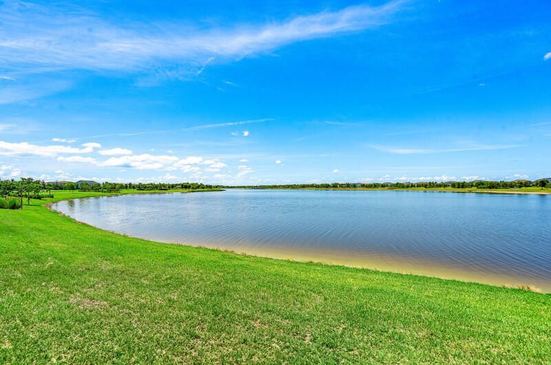 19552 Broad Shore Walk, Loxahatchee, FL 33470 Photo