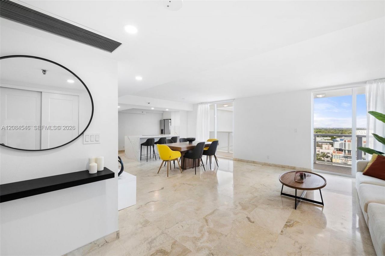 2401 Collins Ave, Unit 1508, Miami Beach, FL 33140 Photo