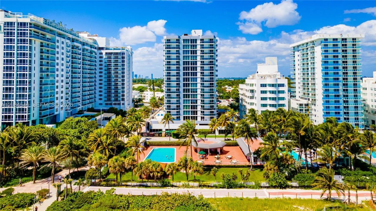 2401 Collins Ave, Unit 1508, Miami Beach, FL 33140 Photo