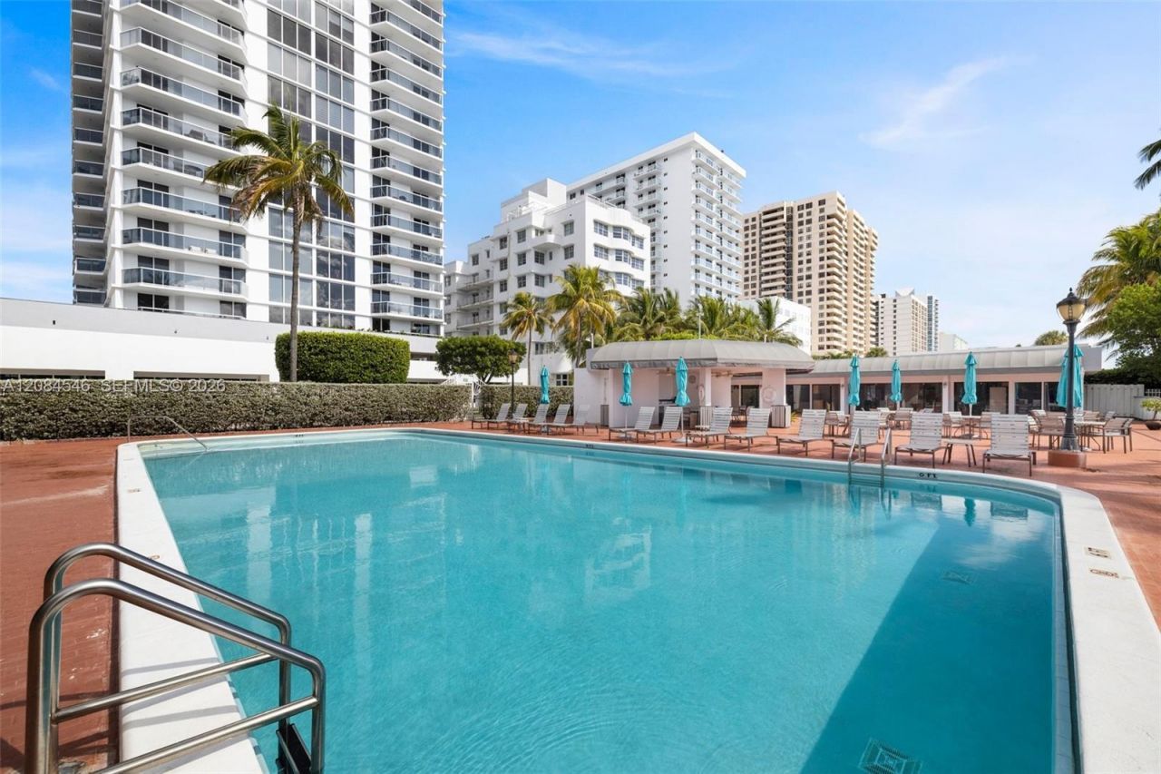2401 Collins Ave, Unit 1508, Miami Beach, FL 33140 Photo