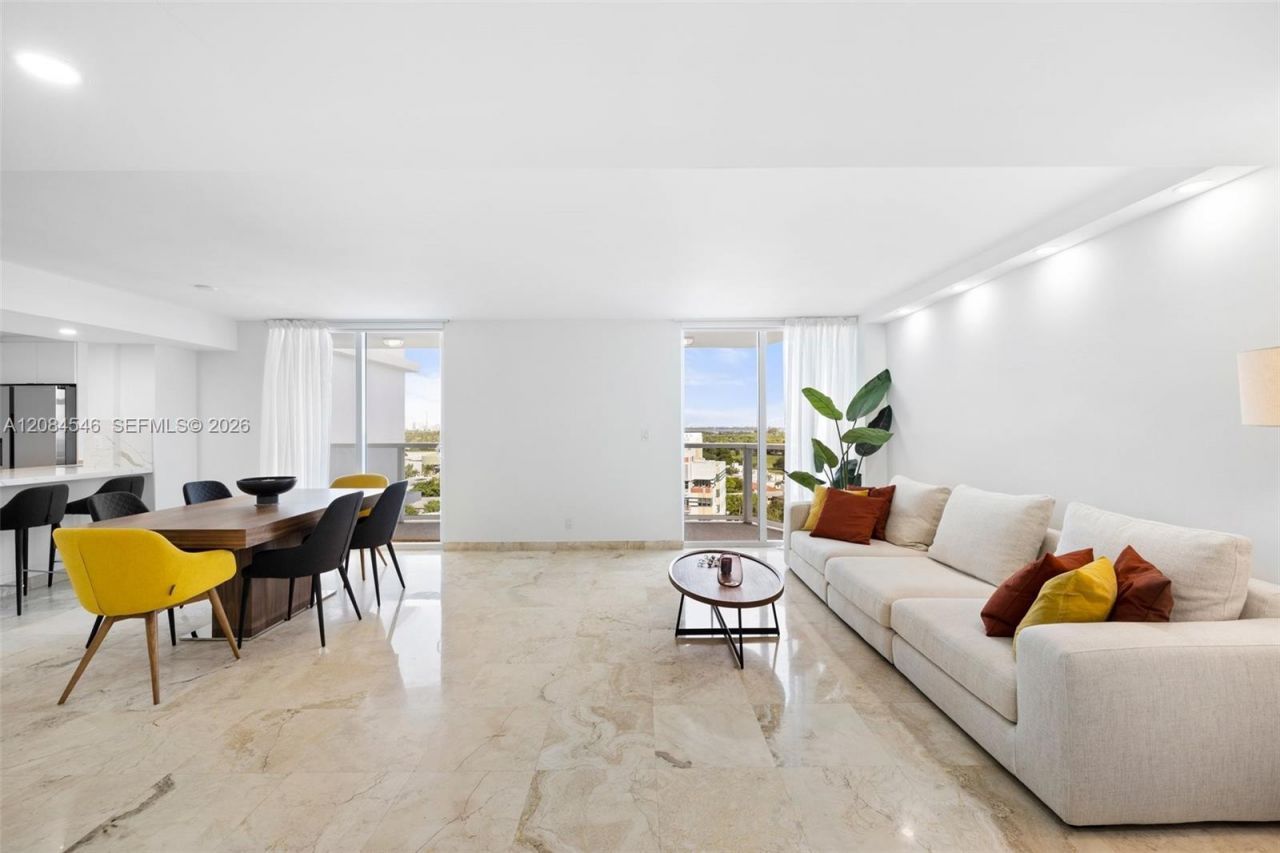 2401 Collins Ave, Unit 1508, Miami Beach, FL 33140 Photo