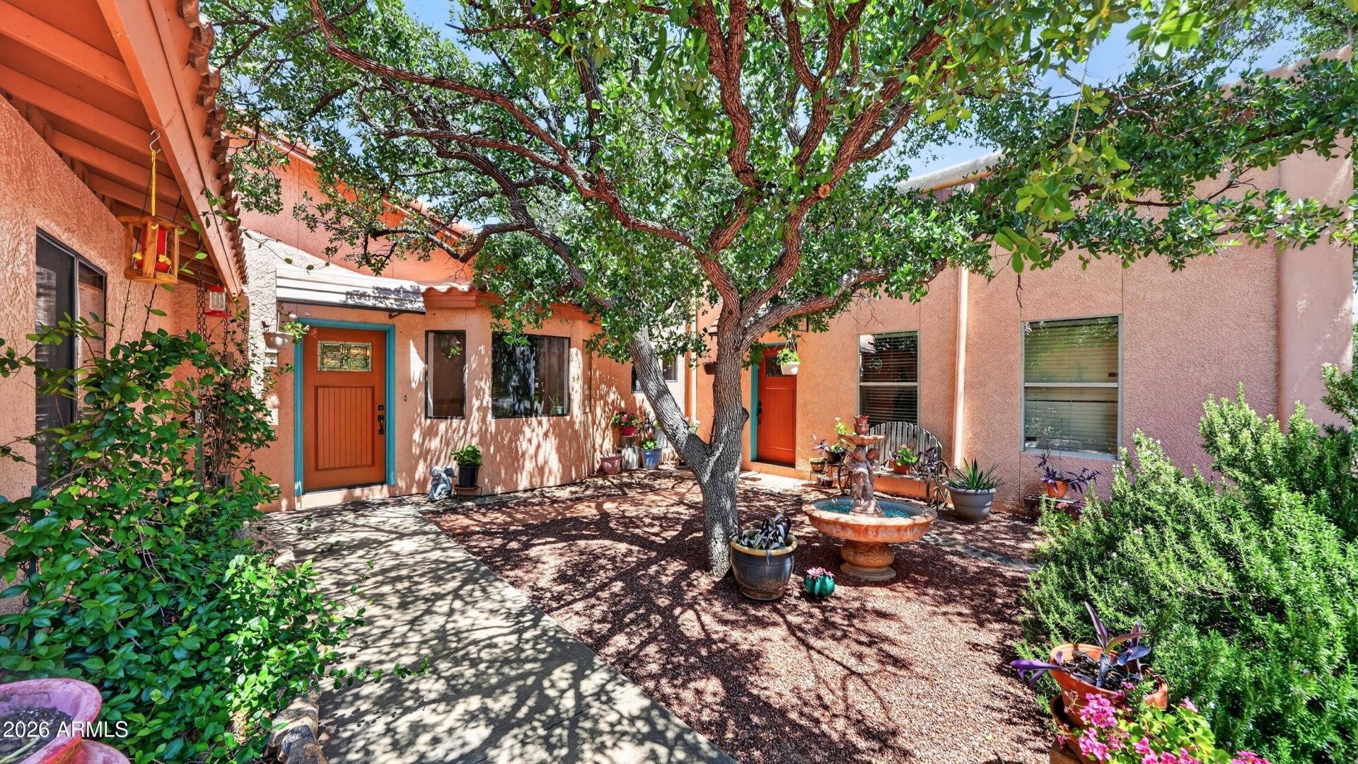 5335 E BRUSHY OAK Lane, Hereford, AZ 85615