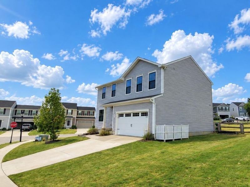 101 Crossing Circle Ct, New Richmond, OH 45157 Photo 2