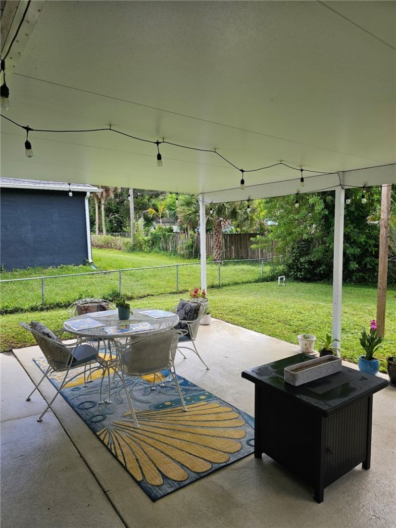 6475 5th Street, Vero Beach, FL 32968 Photo