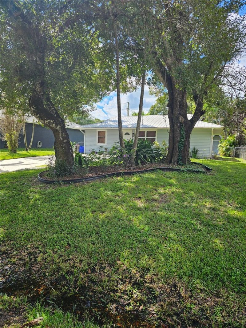 6475 5th Street, Vero Beach, FL 32968 Photo