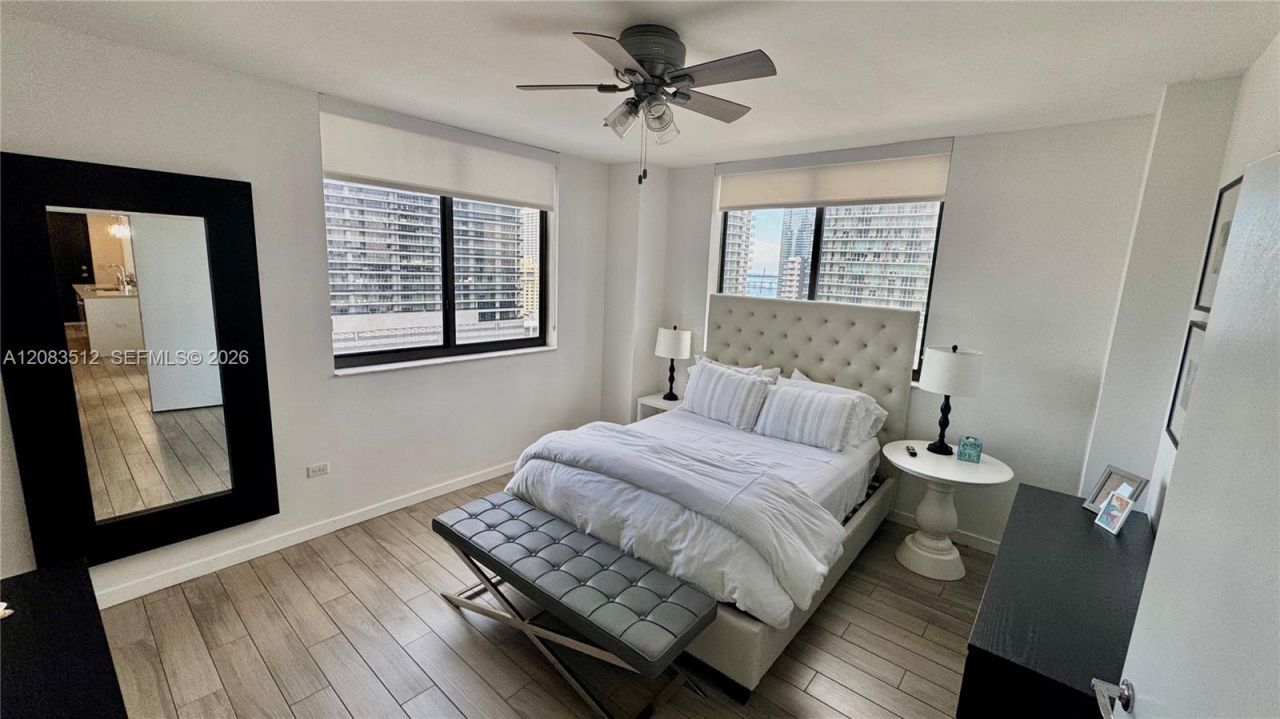 999 SW 1st Ave, Unit 2303, Miami, FL 33130 Photo