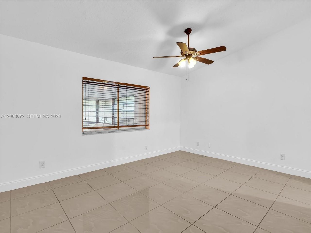 2408 N 35th Ave, Hollywood, FL 33021 Photo