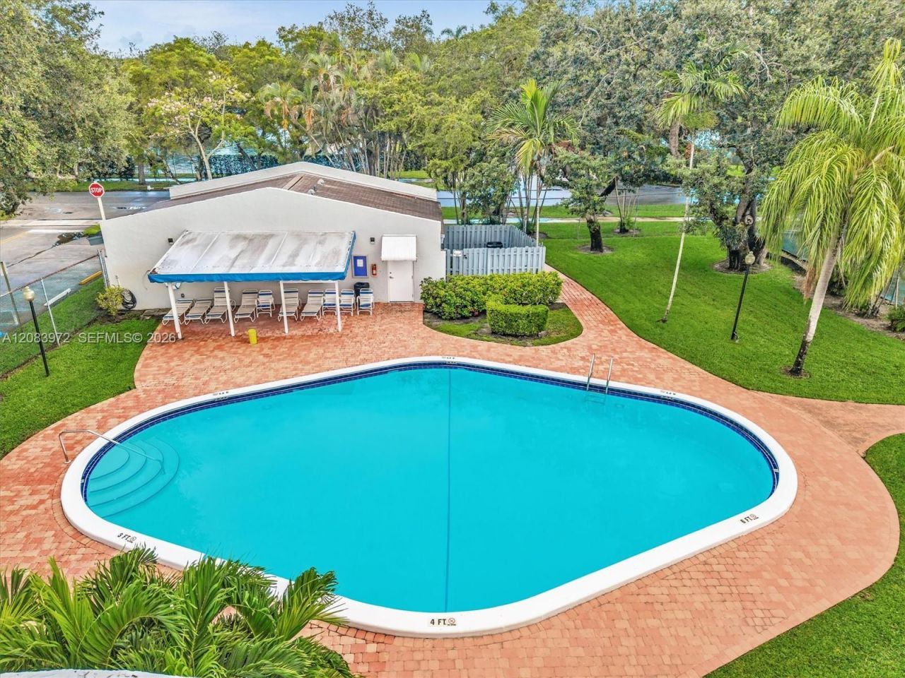 2408 N 35th Ave, Hollywood, FL 33021 Photo
