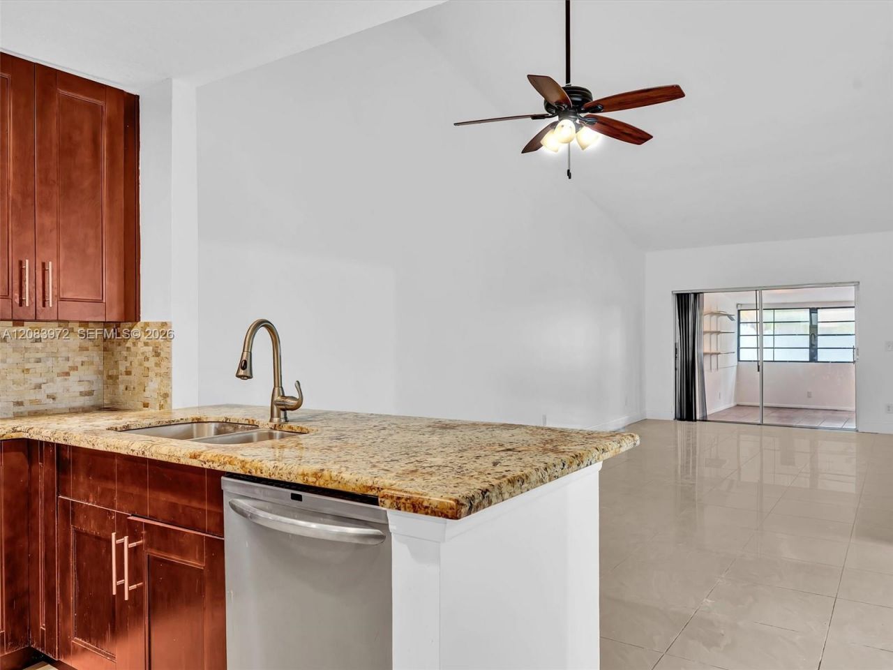2408 N 35th Ave, Hollywood, FL 33021 Photo