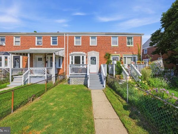 1930 DINEEN DRIVE , DUNDALK, MD 21222