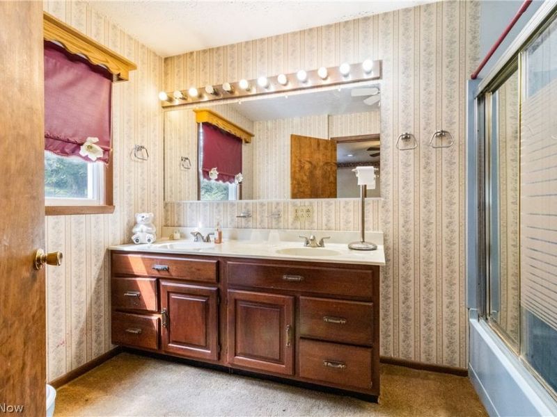 189 Township Road 155, Rayland, OH 43943 Photo 14