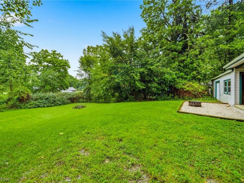 2840 Liberty Street, Rock Creek, OH 44084 Photo 12