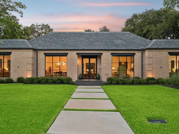 7127 Lakehurst Avenue, Dallas, TX 75230