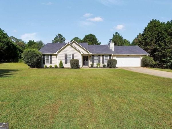 41 Giles Drive, Mcdonough, GA 30252