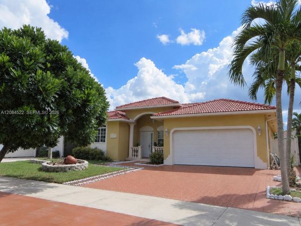 18201 SW 144th Ct , Miami, FL 33177