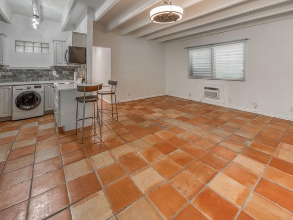 702 N FEDERAL Highway, Unit A1, Lake Worth Beach, FL 33460