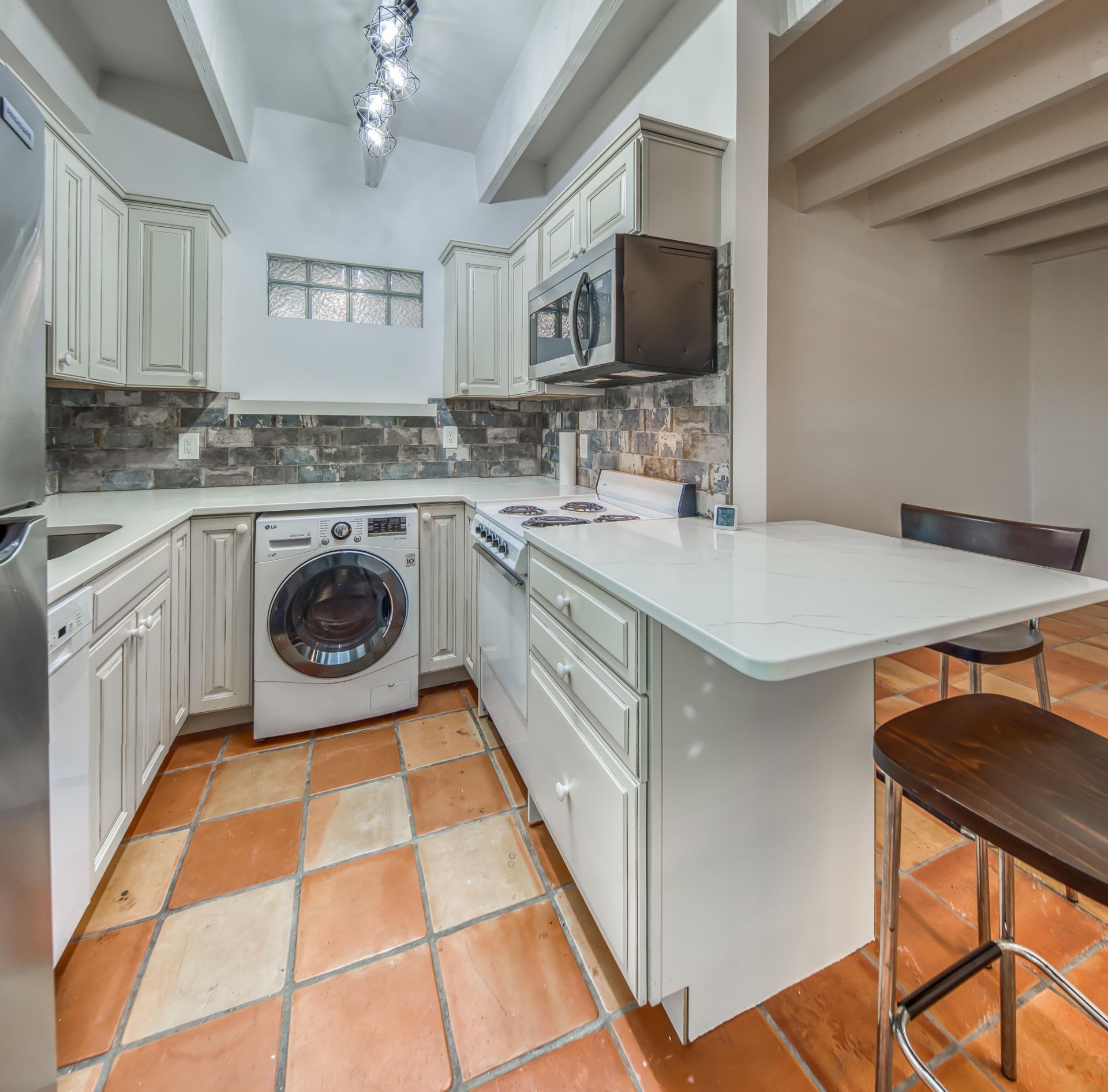 702 N Federal Highway, Unit A1, Lake Worth Beach, FL 33460 Photo