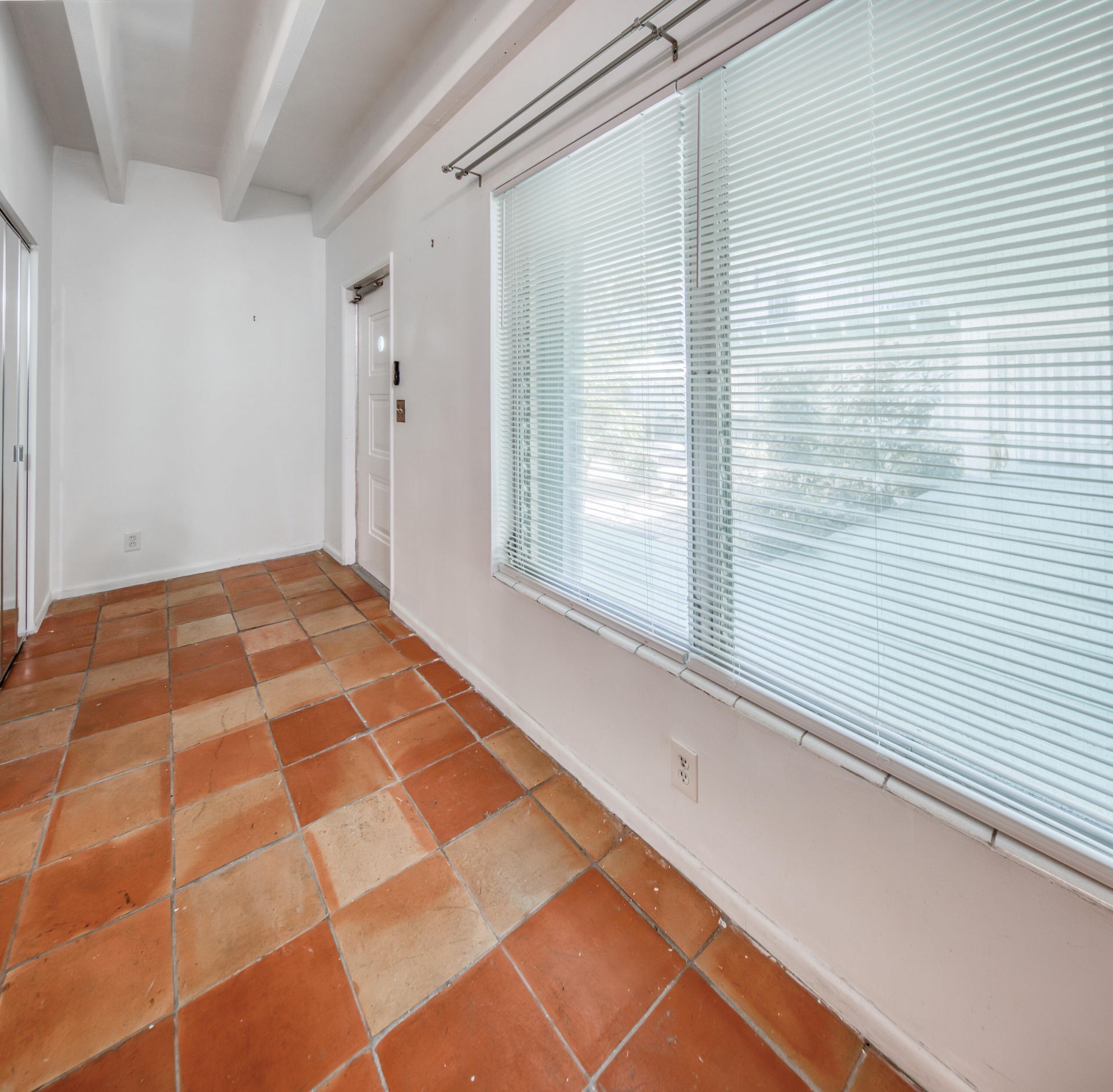 702 N Federal Highway, Unit A1, Lake Worth Beach, FL 33460 Photo