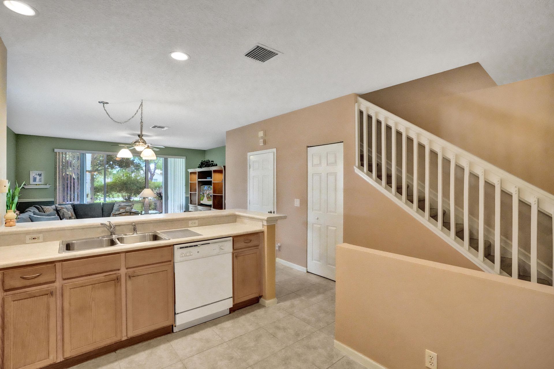 8055 Bellagio Lane, Boynton Beach, FL 33472 Photo