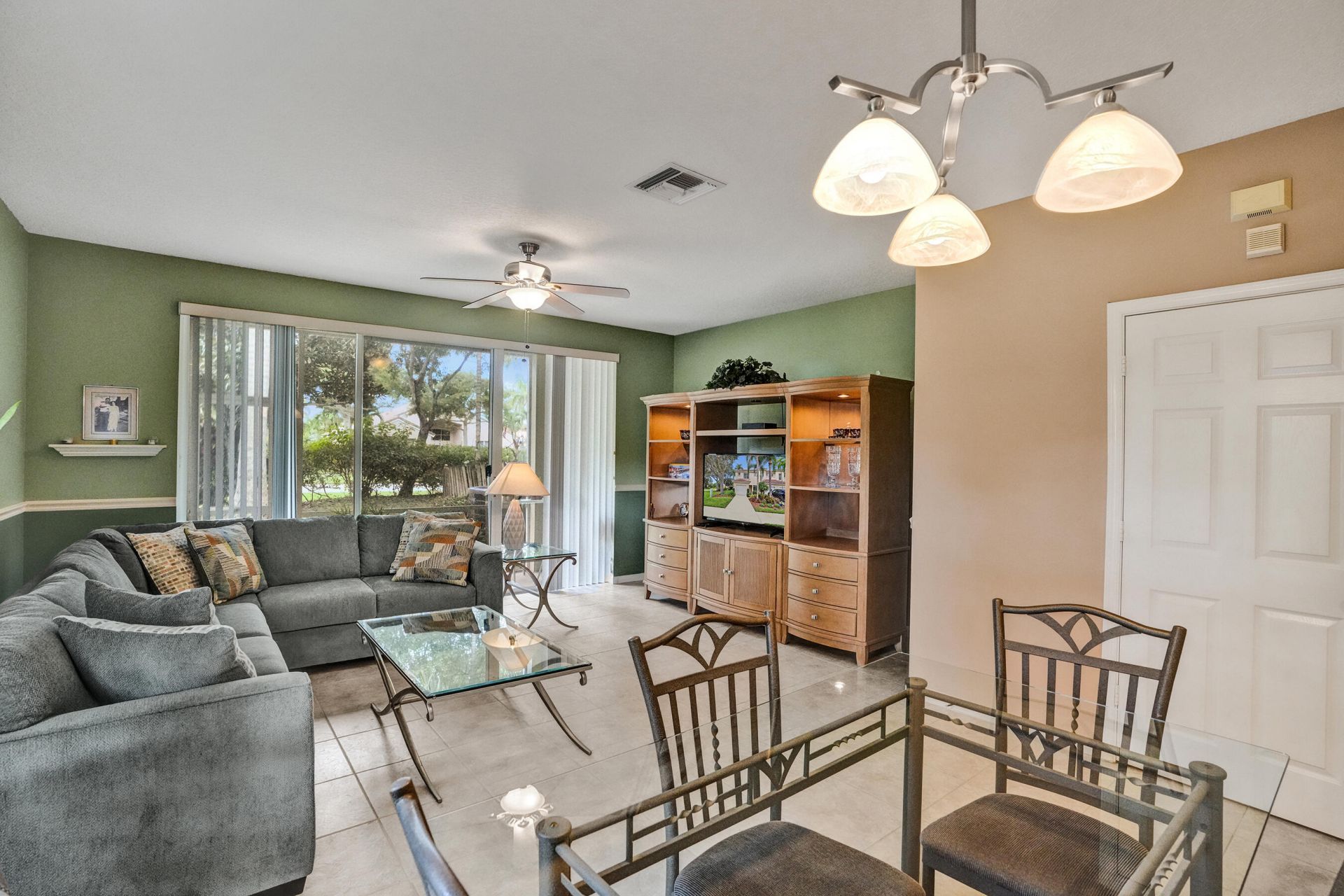 8055 Bellagio Lane, Boynton Beach, FL 33472 Photo