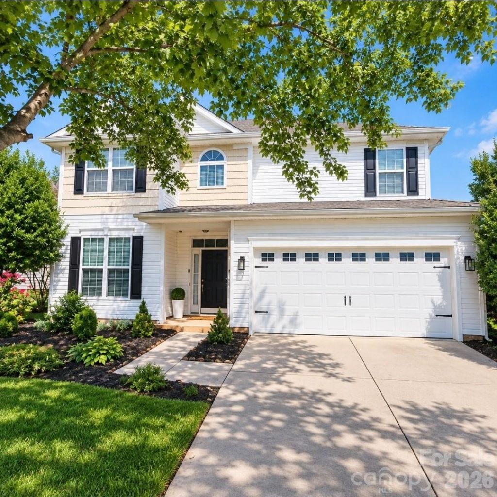 15011 Bridle Trace Lane, Pineville, NC 28134 Main Photo