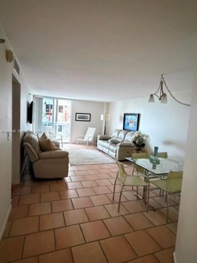 2401 Collins Ave, Unit 610, Miami Beach, FL 33140 Photo