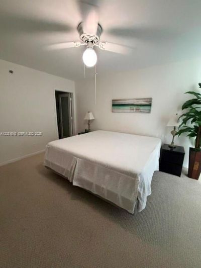 2401 Collins Ave, Unit 610, Miami Beach, FL 33140 Photo