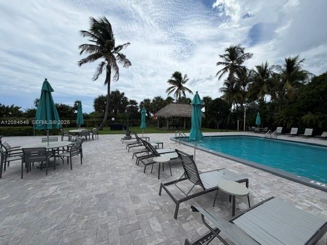 2401 Collins Ave, Unit 610, Miami Beach, FL 33140 Photo