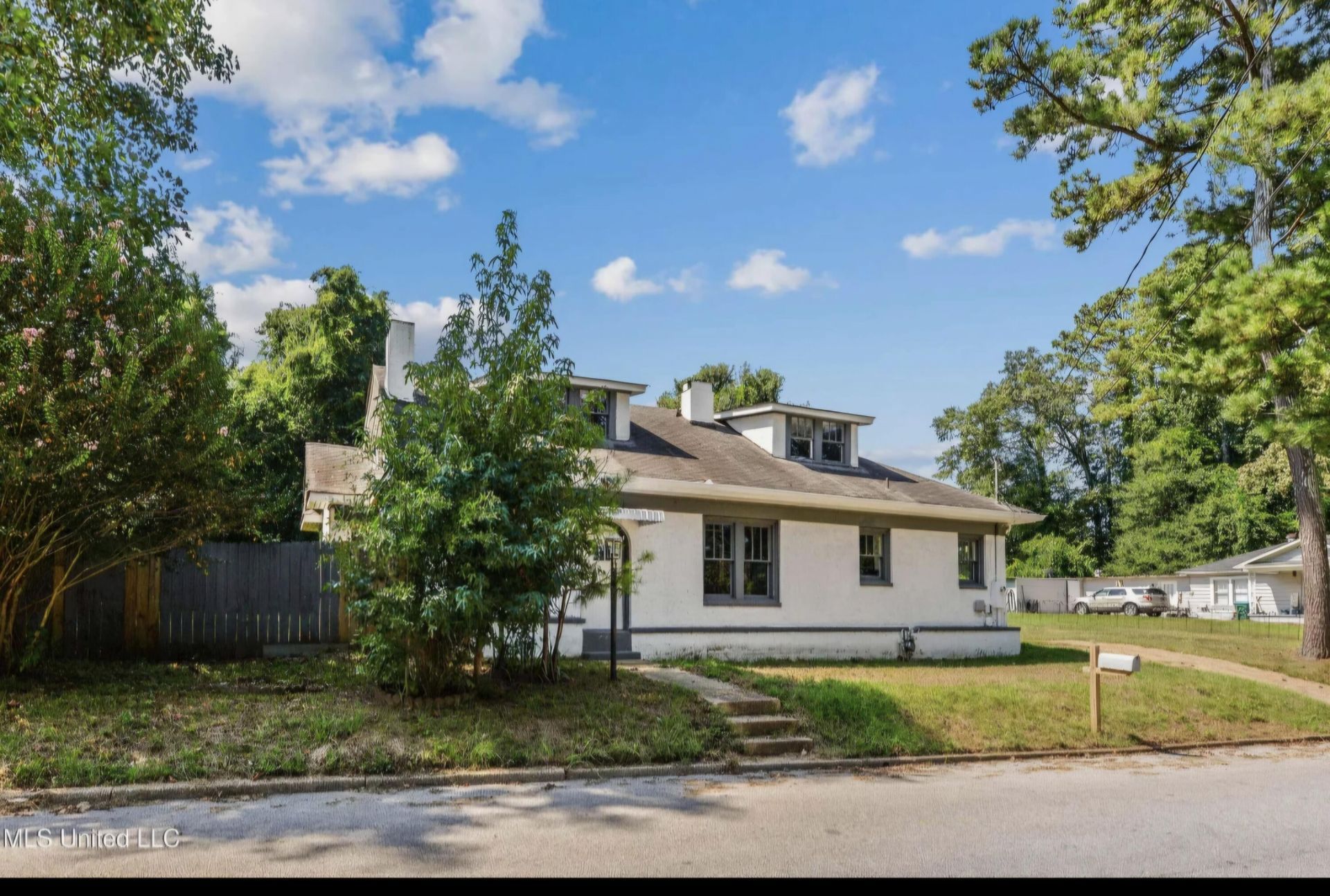 3827 Poplar Springs Dr., Meridian, MS 39305 Main Photo